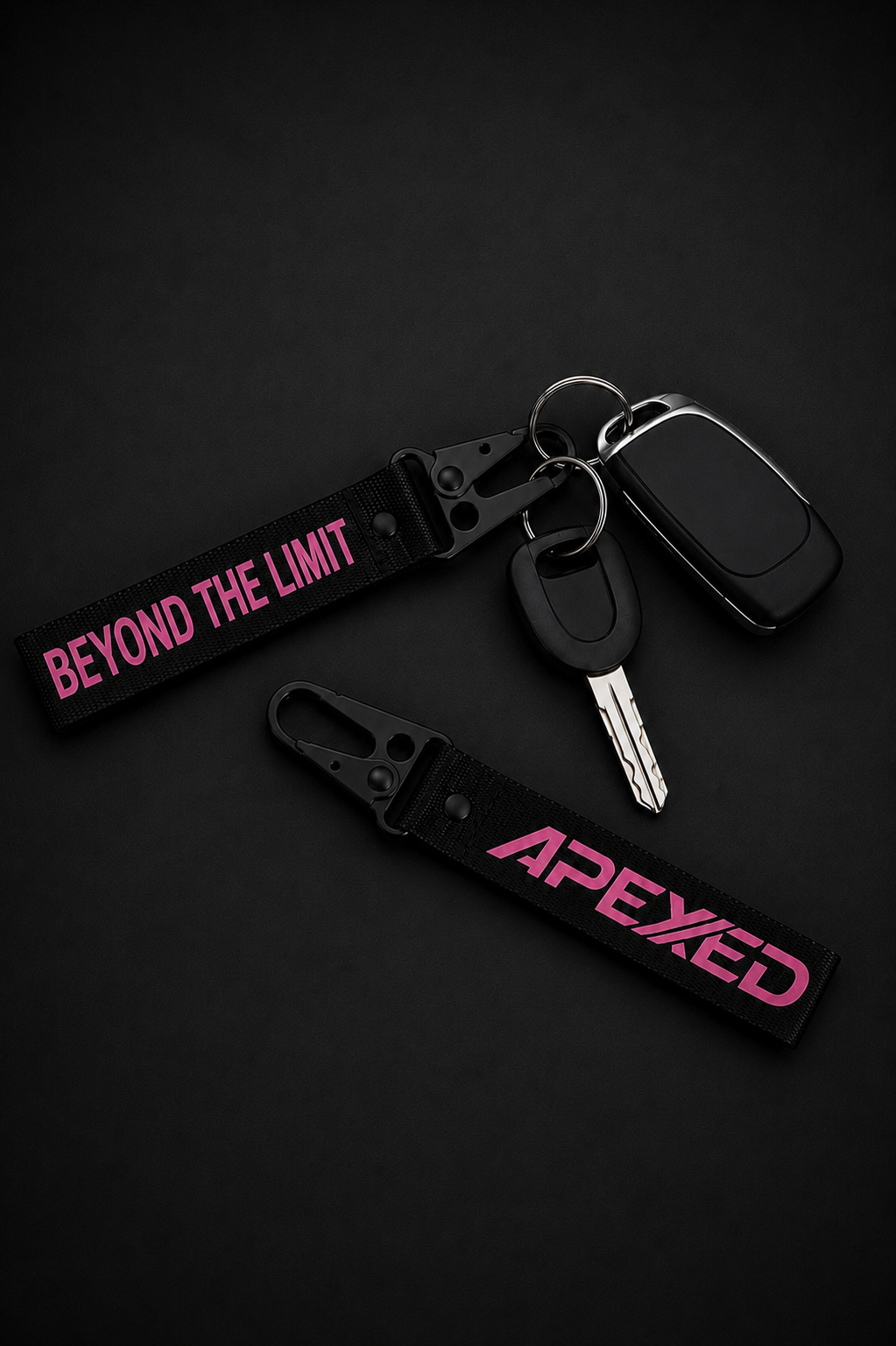 Beyond the limit - Keychain Black