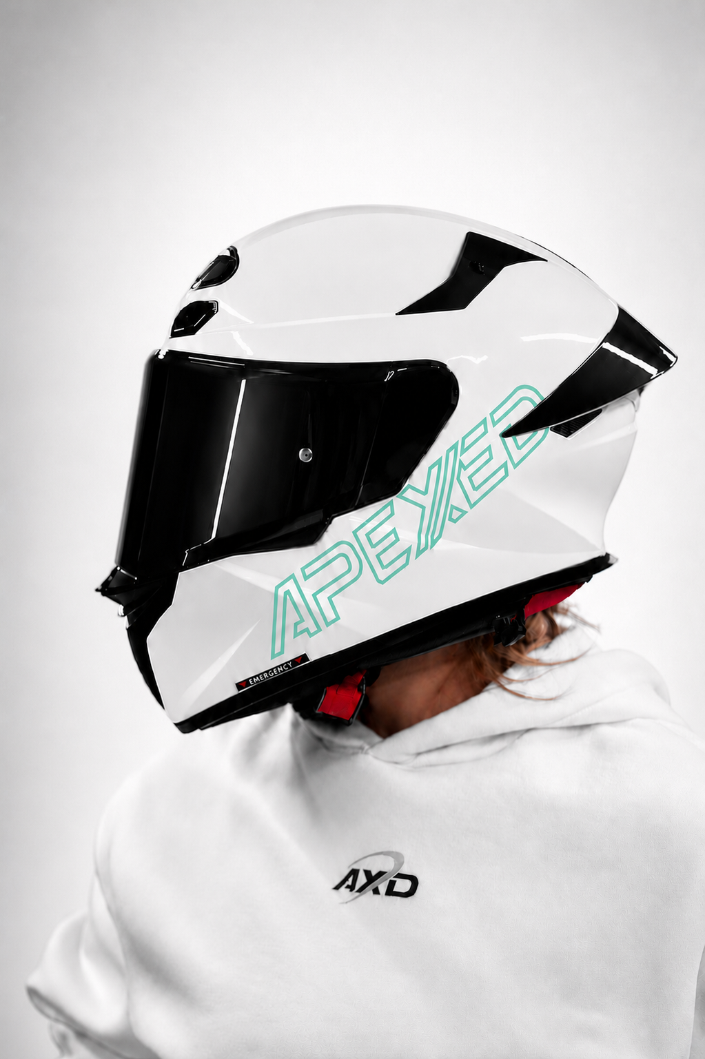 Helmsticker 'Apexed' Outlines Logo